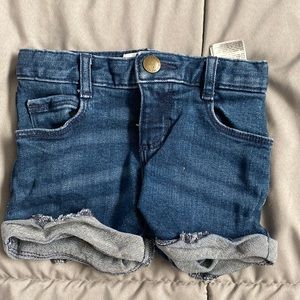 NOT FOR SALE
Toddler girls old navy jean shorts